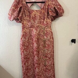 Elegant Floral Puff Sleeve Dress